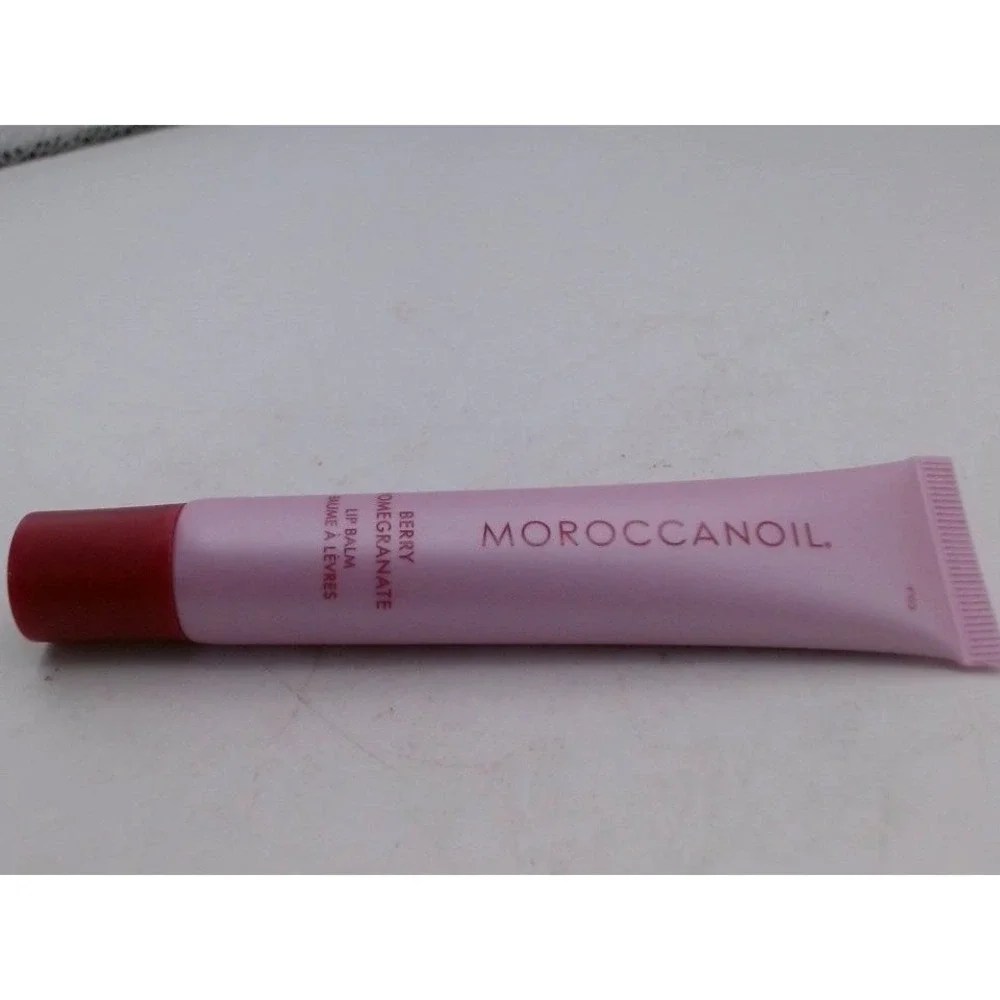 Moroccanoil -  Lip Balm Hydrating Argan ButterBerry Pomegranate,BRAND NEW IN BOX